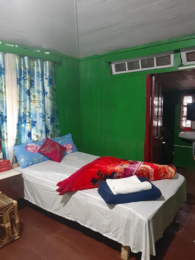 Shanti Samaya Home Stay Vl Ghoom Monastery, Samten Choeling ダージリン エクステリア 写真